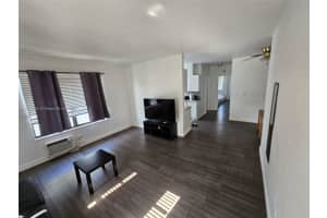 7320 Carlyle Ave 4, Miami Beach, FL 33141 - MLS#A11874082