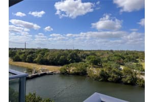 16385 Biscayne Blvd 606 North Miami Beach, FL 33160 - MLS#A11874116