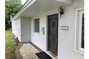 7521 Sw 57th Ter, Miami