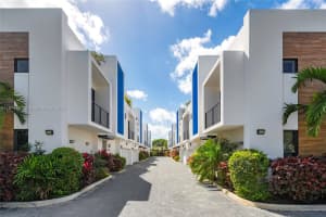 2679 NE 8th Ave, Wilton Manors, FL 33334 - MLS#A11874191