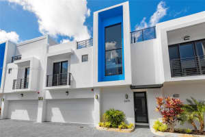 2679 NE 8th Ave, Wilton Manors, FL 33334 - MLS#A11874191