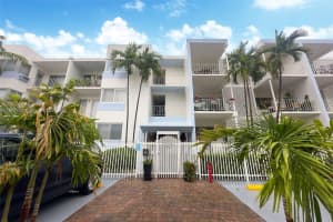 641 Espanola Way 3, Miami Beach