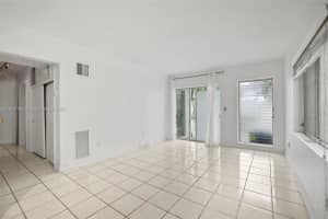 641 Espanola Way 3, Miami Beach, FL 33139 - MLS#A11874209