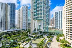 900 Brickell Key Blvd 2904, Miami