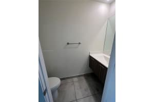 10295 NW 64th Ter 102, Doral, FL 33178 - MLS#A11874212