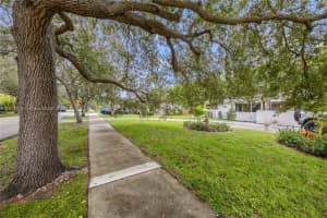 11725 SW 81 Rd 11725, Pinecrest, FL 33156 - MLS#A11874218