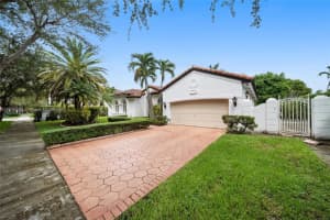 7841 Nw 169th Ter Miami Lakes, FL 33016 - MLS#A11874235