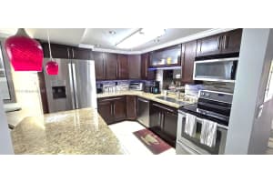3282 N Pine Island Rd 301, Sunrise, FL 33351 - MLS#A11874273
