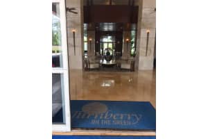 19501 W Country Club Dr 509, Aventura