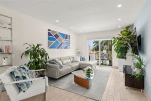 1519 Drexel Ave 402, Miami Beach