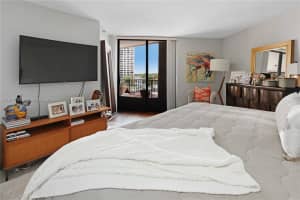 300 Three Islands Blvd 405, Hallandale Beach, FL 33009 - MLS#A11874295