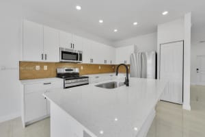 14888 SW 163rd Ter, Miami, FL 33187 - MLS#A11874326