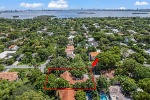 492 NE 55th St, Miami, FL 33137 - MLS#A11874330