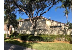 1140 Oysterwood St, Hollywood, FL 33019 - MLS#A11874332