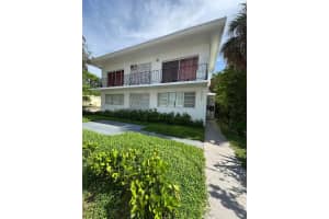 2025 Bay Dr 3, Miami Beach, FL 33141 - MLS#A11874352