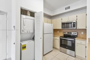 7270 NW 114th Ave 201, Doral, FL 33178 - MLS#A11874355