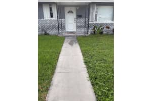 20520 NW 2nd Ct 1, Miami Gardens, FL 33169 - MLS#A11874411