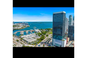 398 Ne 5th St 1514, Miami