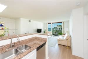 1155 Brickell Bay Dr 609 Miami, FL 33131 - MLS#A11874446