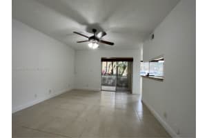 5740 Rock Island Rd 273, Tamarac, FL 33319 - MLS#A11874452