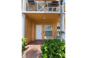 323 Sw 13th Ter 323, Fort Lauderdale