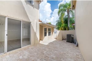 1571 Seagrape Way 1571, Hollywood, FL 33019 - MLS#A11874463