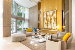 21055 Yacht Club Dr 605, Aventura