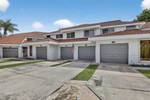 984 NW 93rd Ave 18-B, Plantation, FL 33324 - MLS#A11874515