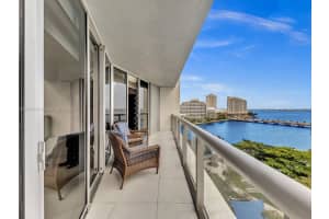 495 Brickell Ave 1007, Miami