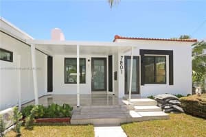 7801 Byron Ave B, Miami Beach, FL 33141 - MLS#A11874550