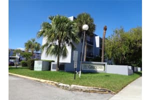 8821 W Flagler St 503, Miami