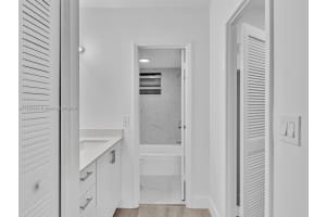 3626 NE 168th St 404, North Miami Beach, FL 33160 - MLS#A11874593