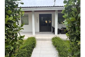 3201 SW 19th Ter, Miami, FL 33145 - MLS#A11874595