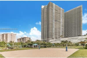 1830 S Ocean Dr 4107, Hallandale Beach, FL 33009 - MLS#A11874645