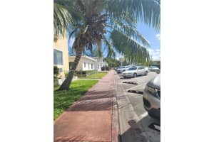 895 80th St C, Miami Beach, FL 33141 - MLS#A11874659