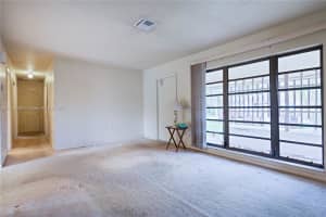 15235 SW 108th Ct, Miami, FL 33157 Sold 09/30/25