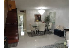 2831 Pierce St 205, Hollywood, FL 33020 - MLS#A11874678