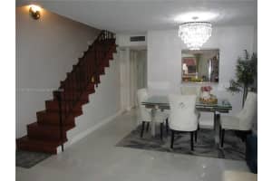 2831 Pierce St 205, Hollywood, FL 33020 - MLS#A11874678