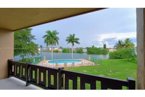 5900 Nw 17th Pl 211, Sunrise