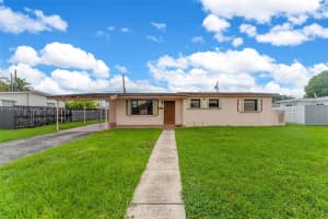 4211 Sw 97th Pl, Miami