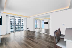 551 N Fort Lauderdale Beach Blvd R2212 Fort Lauderdale, FL 33304 - MLS#A11874712