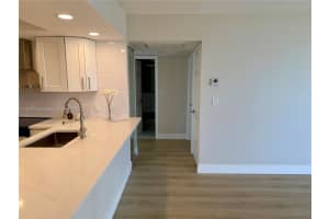 20335 W Country Club Dr 1203, Aventura, FL 33180 - MLS#A11874736