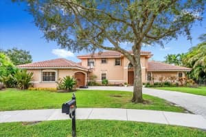 10424 Sw 17th Mnr, Davie