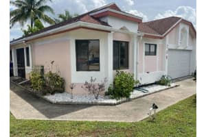 739 Holly St, North Lauderdale, FL 33068 - MLS#A11874757