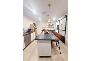 8935 NW 11th St, Pembroke Pines, FL 33024 - MLS#A11874778