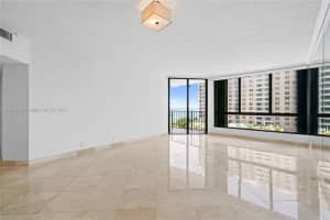 520 Brickell Key Dr A705, Miami