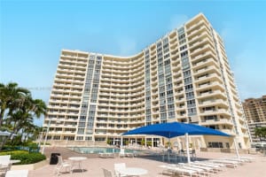 3180 S Ocean Dr 1517, Hallandale Beach