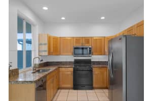 5820 N Plum Bay Pkwy, Tamarac, FL 33321 Sold 10/21/25