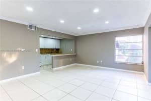 17600 Nw 68th Ave B2005 Hialeah, FL 33015 - MLS#A11874832