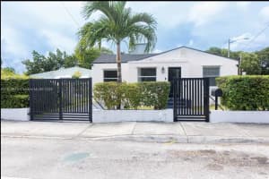 1101 Nw 30th St, Miami